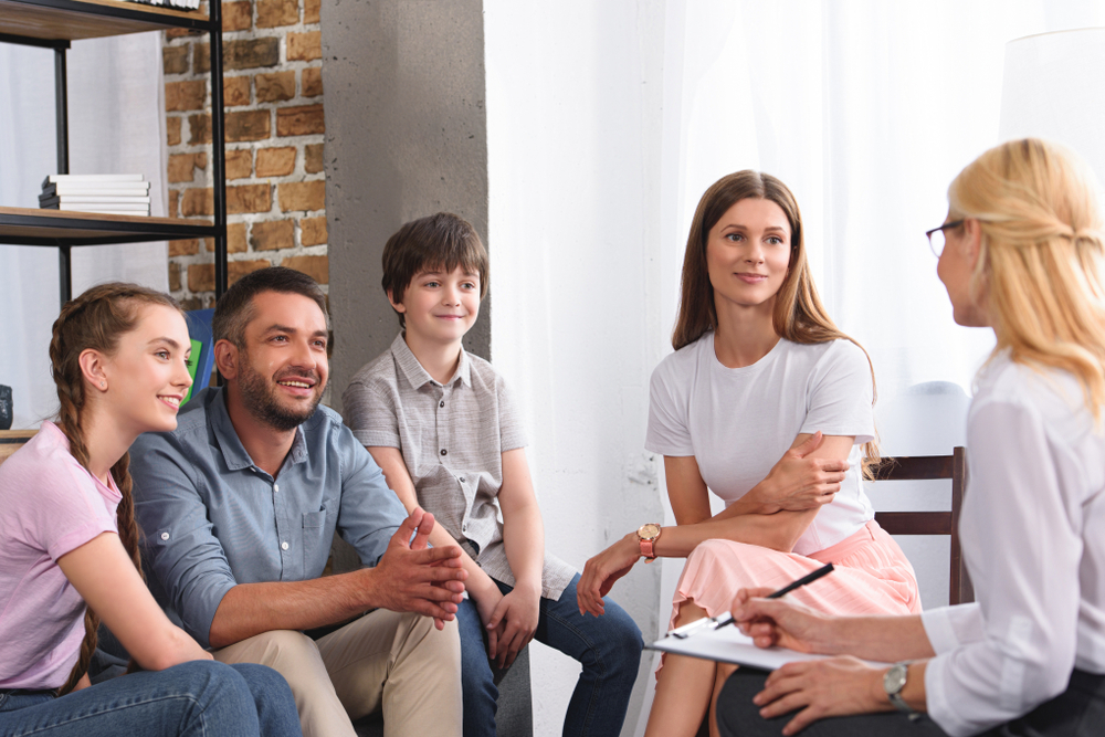 The Benefits of Family Therapy for Strengthening Relationships in Fenton, MI